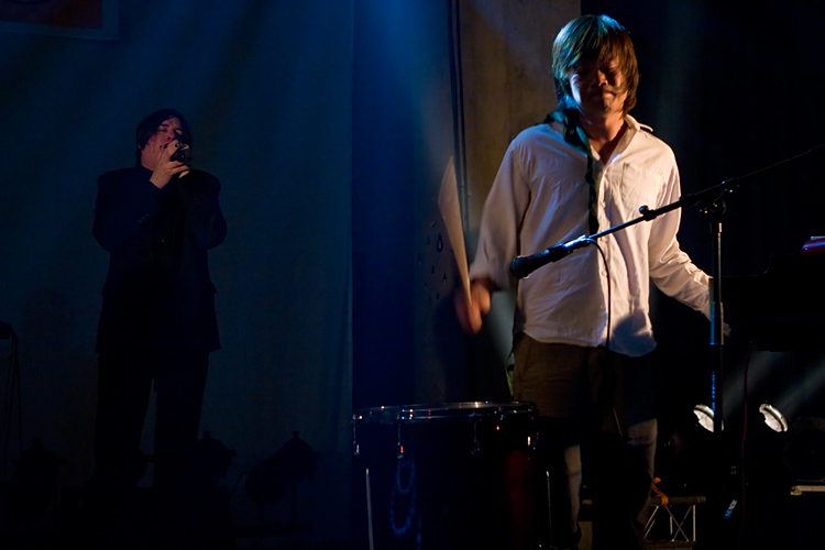 FM3 feat. Blixa Bargeld